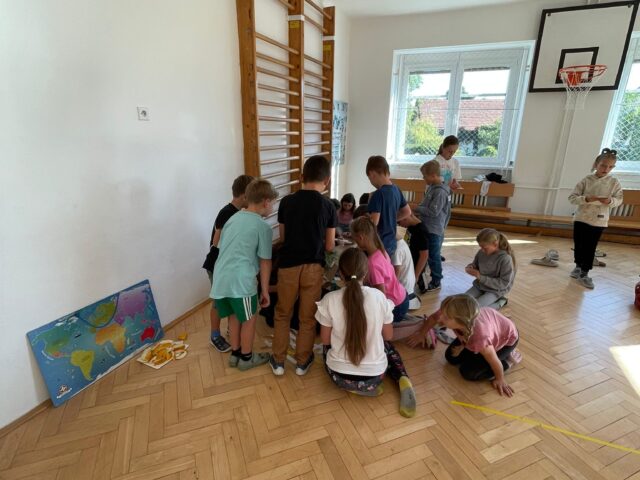 Obrázek k příspěvku Projektový den - Cesta kolem světa