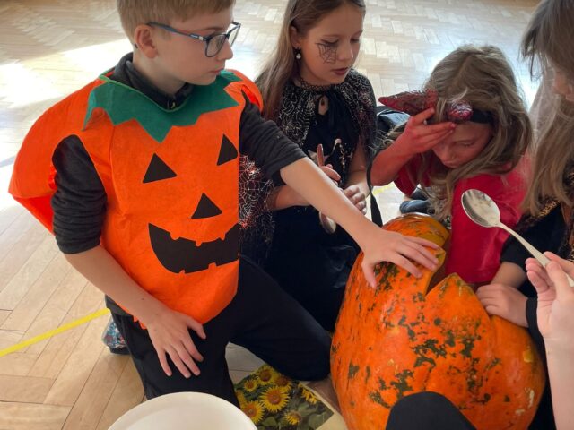 Obrázek k příspěvku Helloween